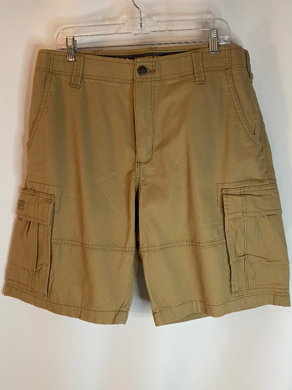 Lee Tan Cargo Shorts, 36